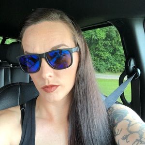 Meet your Posher, Rebecca